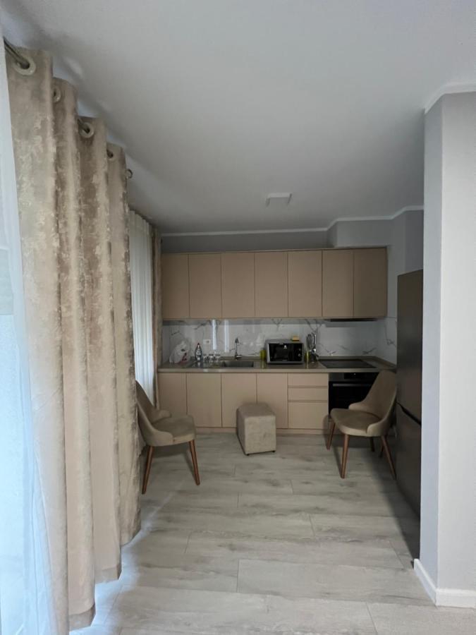 090 Area Apartamento Tirana Exterior foto